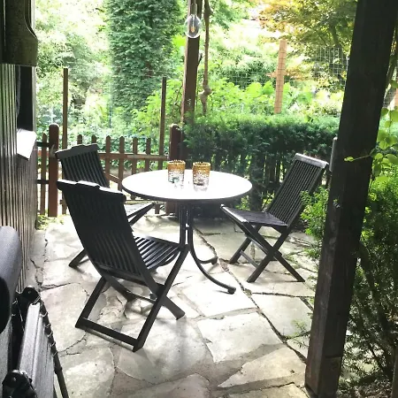 Wohnidylle Auf Schoenem Anwesen Im Wald باد هونيف ام راين