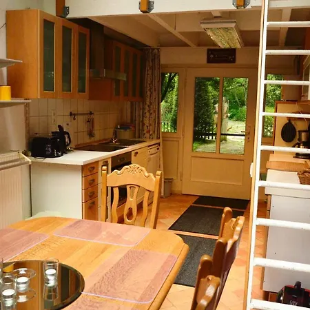 Holiday home Wohnidylle Auf Schoenem Anwesen Im Wald *
