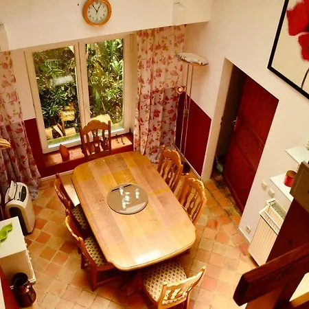 Wohnidylle Auf Schoenem Anwesen Im Wald Holiday home *