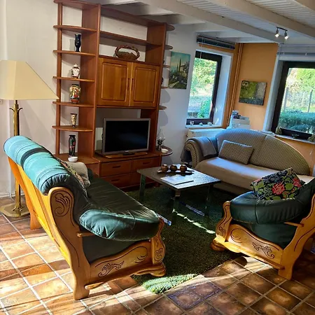 Holiday home Wohnidylle Auf Schoenem Anwesen Im Wald *